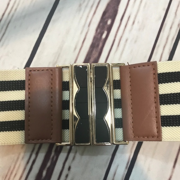 BCX XS Green sleeveless dress with belt - Picture 5 of 8